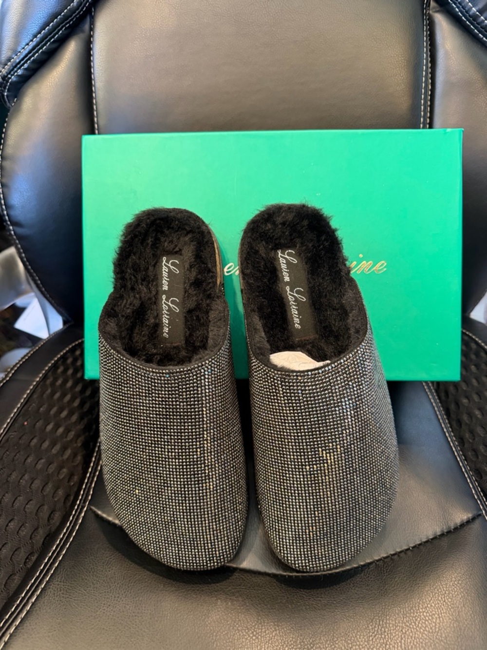 Black Sparkle Women's Slip-On Slippers